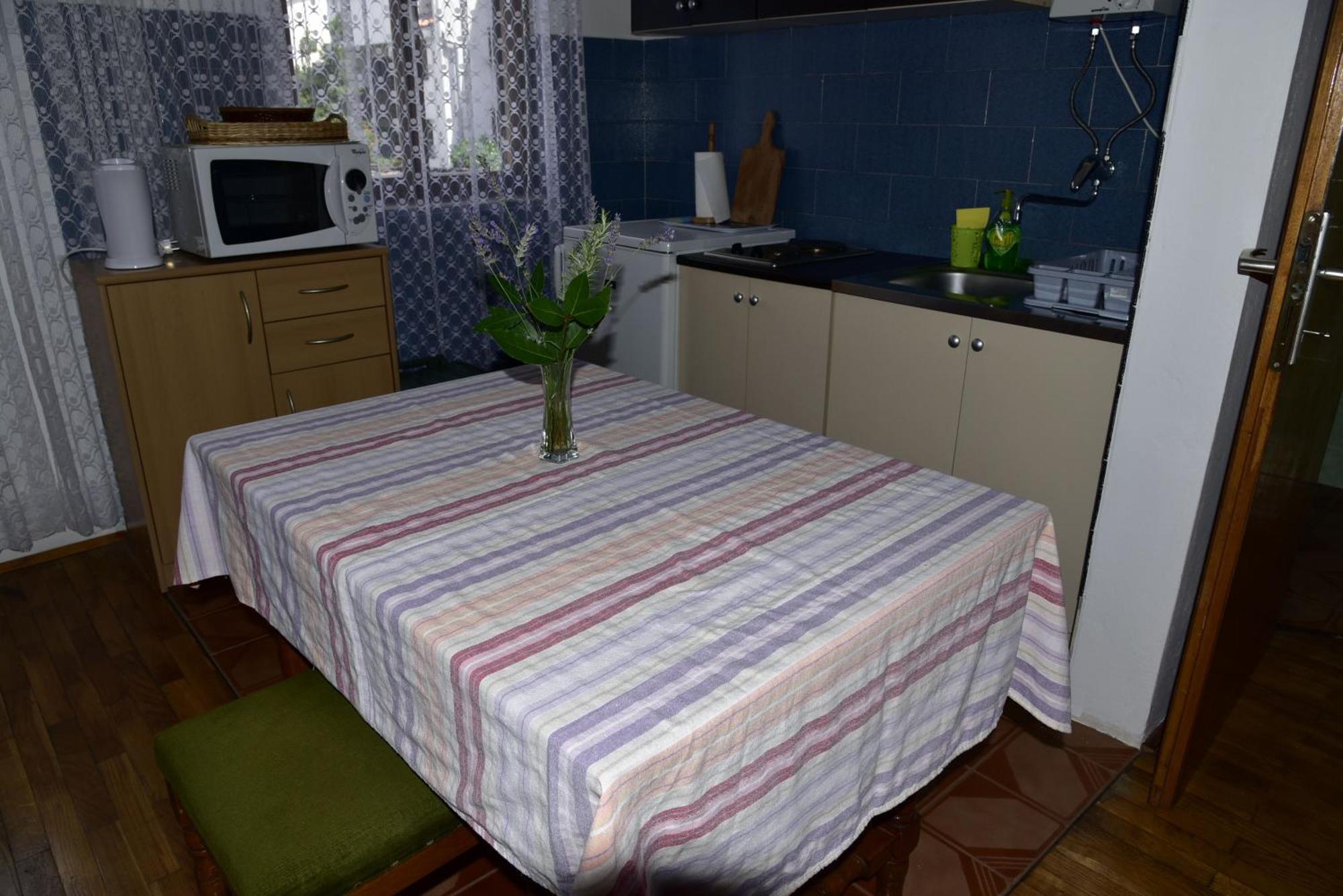 Apartment Palm Tree มาลินสกา ภายนอก รูปภาพ